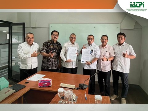 PENANDATANGANAN MoU ANTARA LPJK DAN IATPI UNTUK PELAKSANAAN SERTIFIKASI TENAGA KERJA KONSTRUKSI KEAHLIAN BIDANG TATA LINGKUNGAN YANG BELUM ADA PENGAMPUNYA