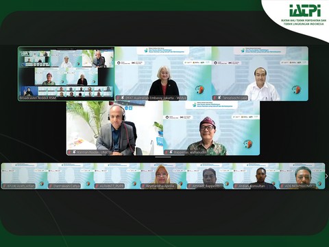 Webinar Sanitasi untuk Semua dalam Rangka Memperingati World Toilet Day 2024
